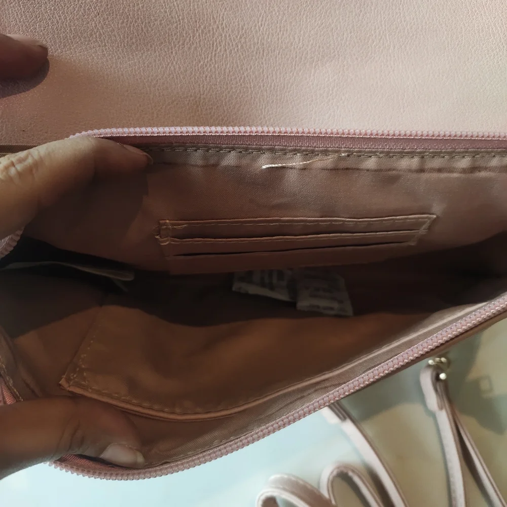 Caprese sling bag - Picture 8 of 9